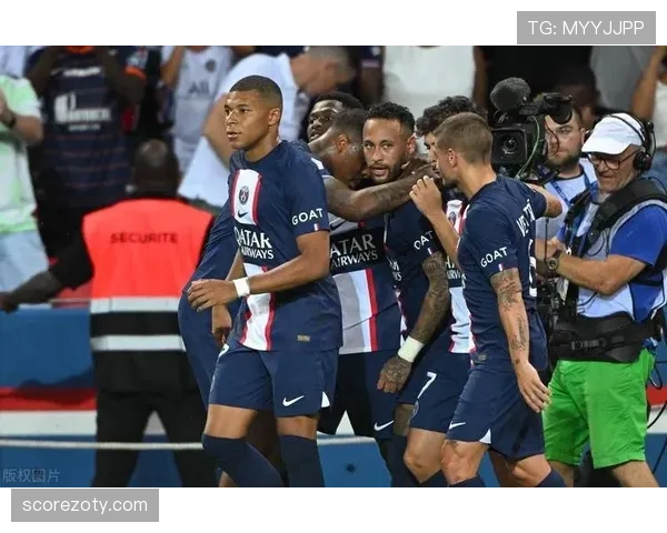 内马尔与姆巴佩进攻倾向的差异如何驱动战术协同